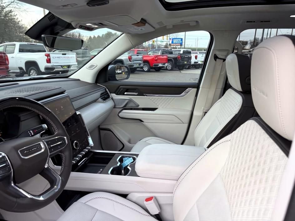 Certified 2024 GMC Acadia Denali w/ Super Cruise Package image 17