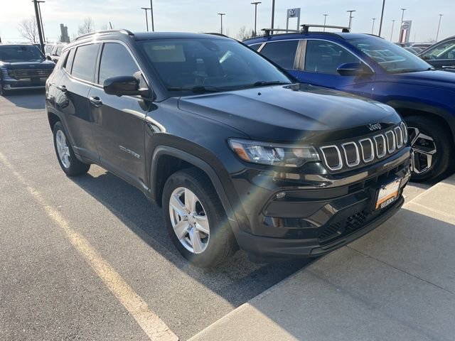 Used 2022 Jeep Compass Latitude w/ Sun and Sound Group