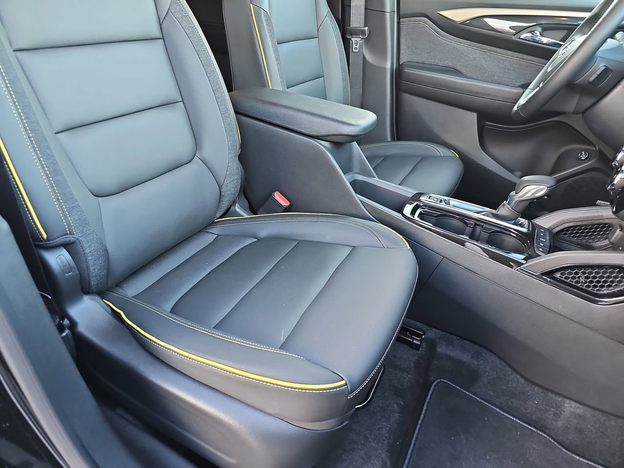 New 2025 Chevrolet TrailBlazer ACTIV w/ Convenience Package FWD image 13