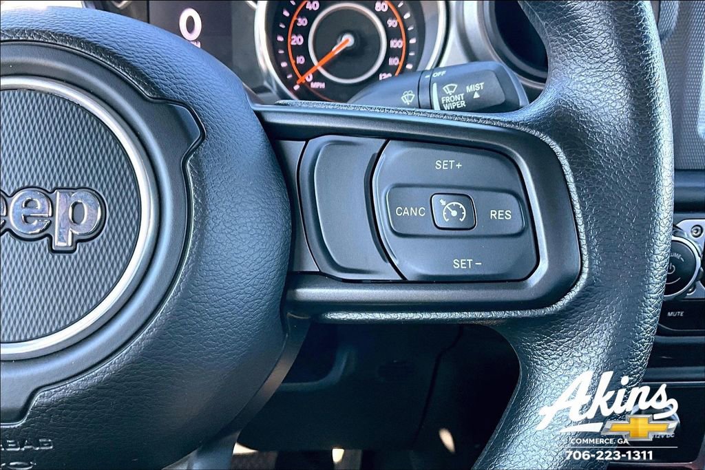 Used 2023 Jeep Gladiator Sport image 10