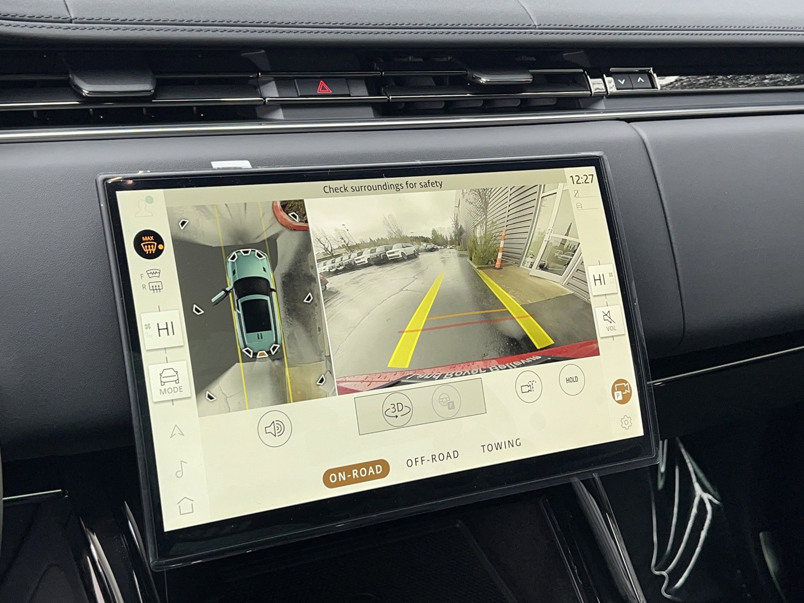 New 2025 Land Rover Range Rover Sport Dynamic SE image 25