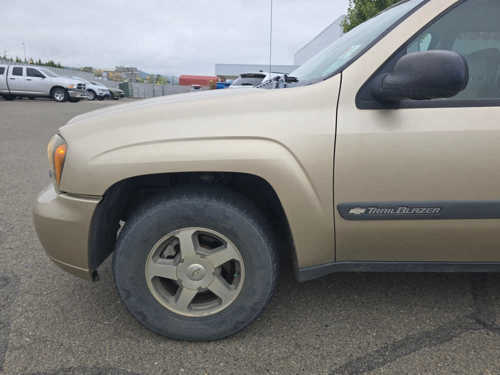 Used 2004 Chevrolet TrailBlazer LS w/ LS Preferred Equipment Group AWD/4WD image 20