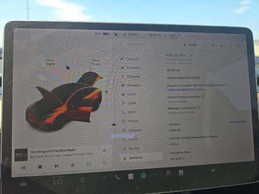 Used 2021 Tesla Model Y Long Range AWD/4WD image 2