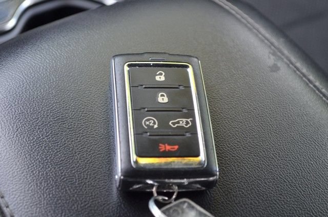 Used 2023 Jeep Grand Cherokee Altitude AWD/4WD image 26