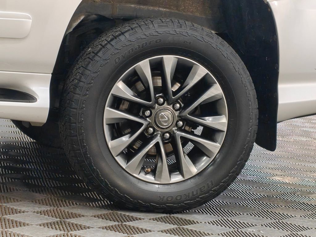 Used 2015 Lexus GX 460 Luxury image 64
