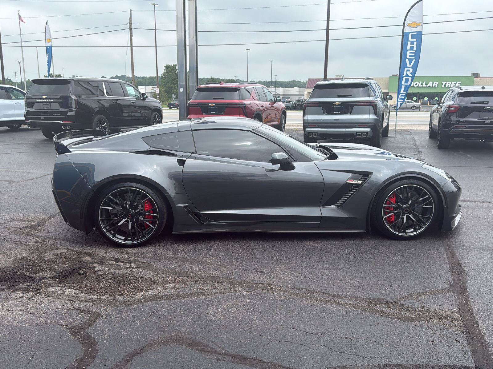 Used 2017 Chevrolet Corvette Z06 RWD image 6
