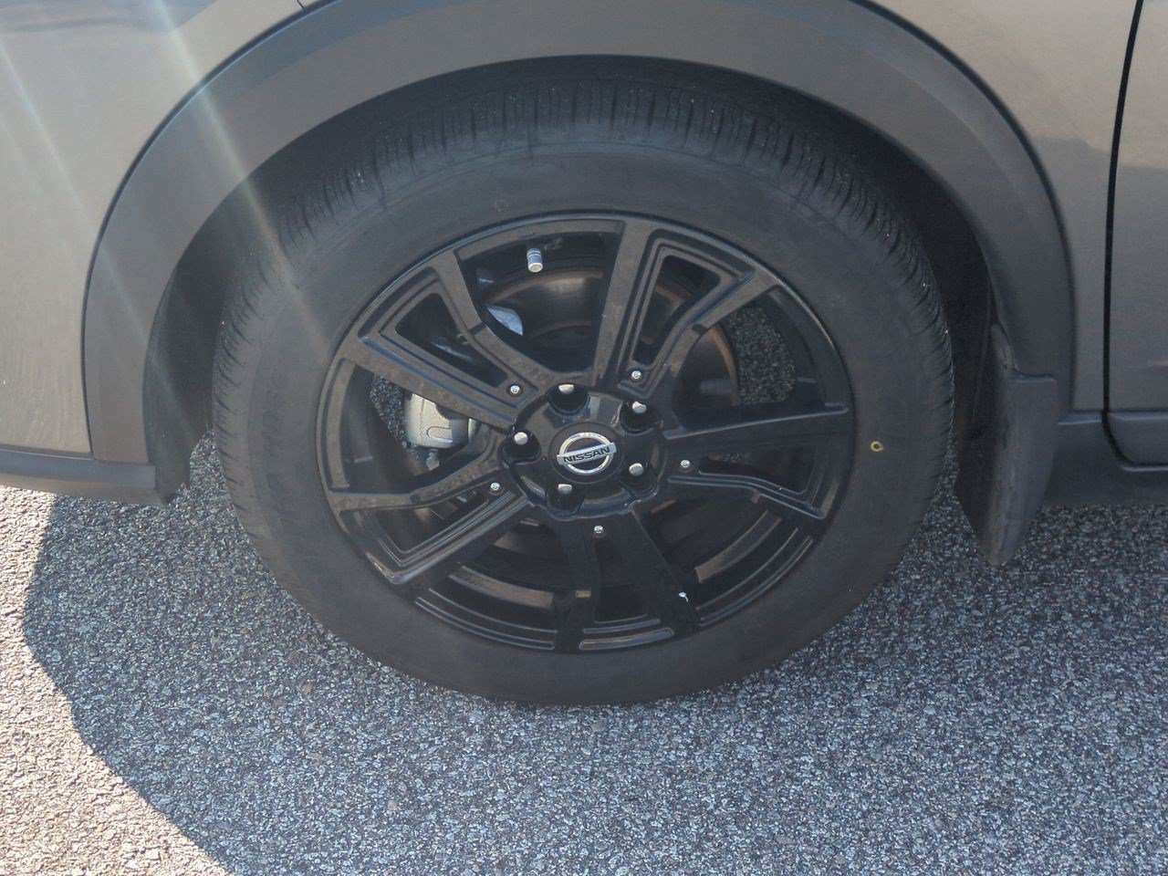 Certified 2021 Nissan Kicks SV FWD image 11