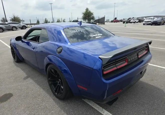 Used 2021 Dodge Challenger R/T Scat Pack RWD image 3