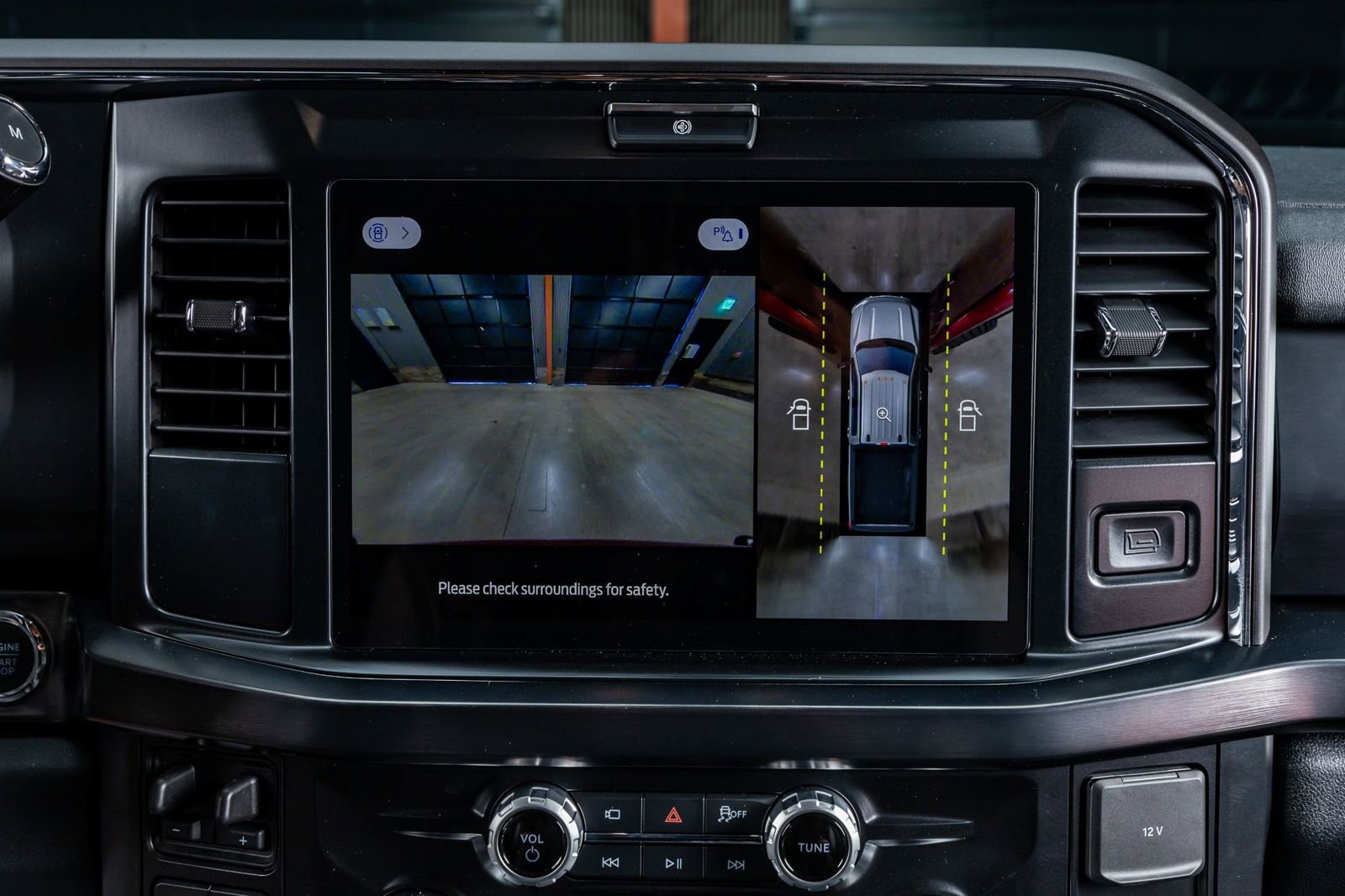 Used 2026 Ford F450 Lariat image 25