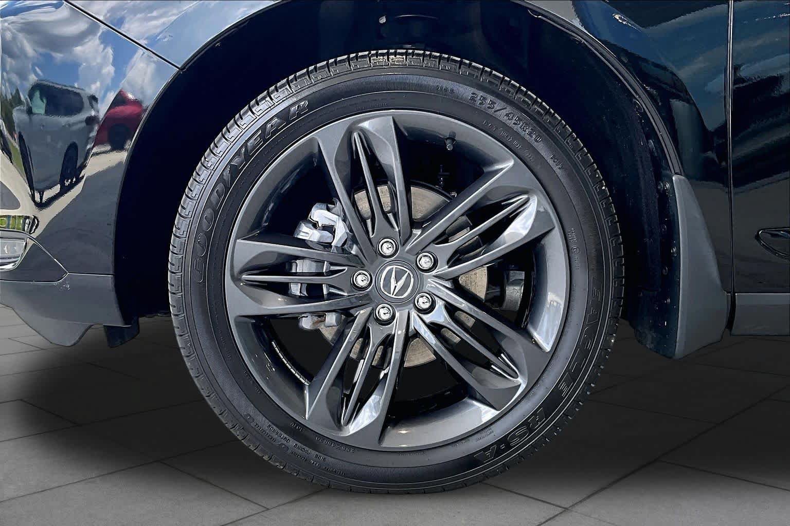 Used 2023 Acura RDX w/ Advance Package FWD image 10