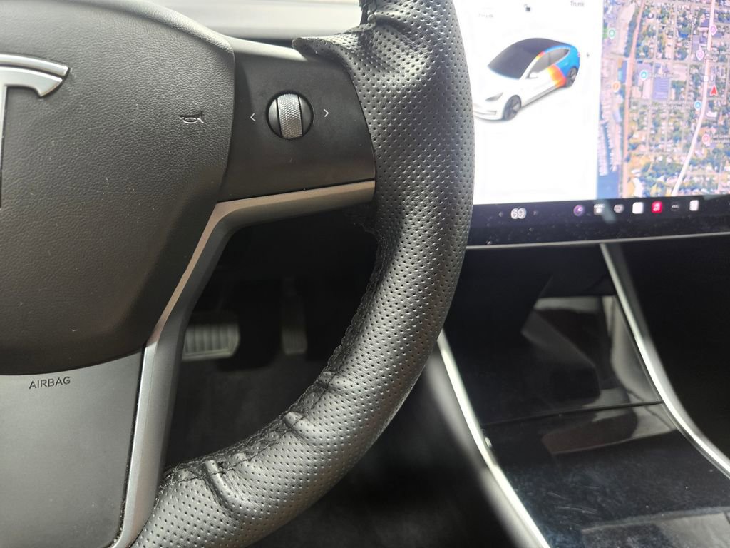 Used 2019 Tesla Model 3 Long Range AWD/4WD image 16