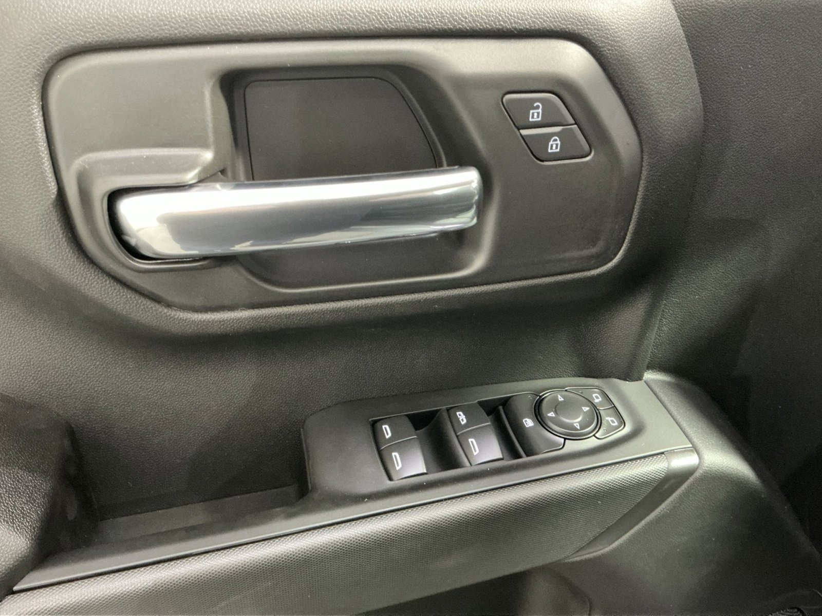 New 2026 Chevrolet Silverado 1500 Custom image 23