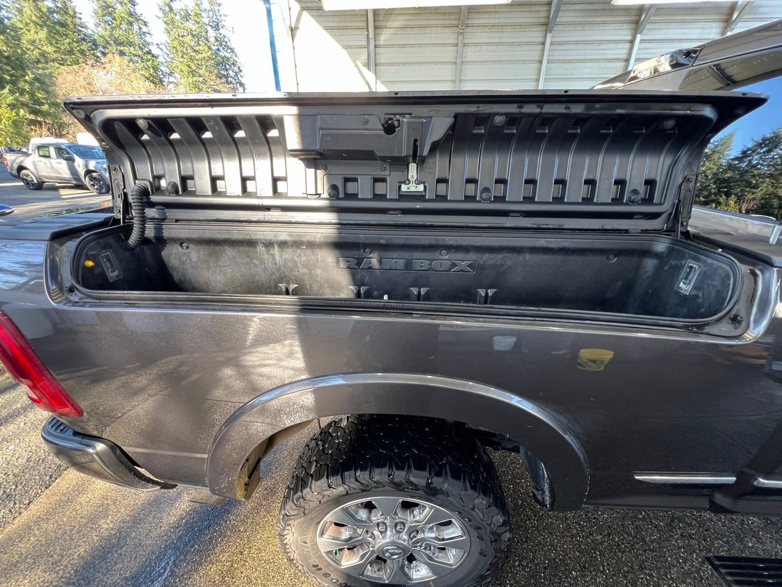 Used 2022 RAM 2500 Limited image 5