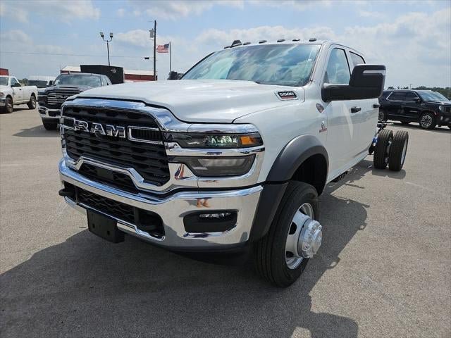 New 2026 RAM 5500 Tradesman AWD/4WD image 31