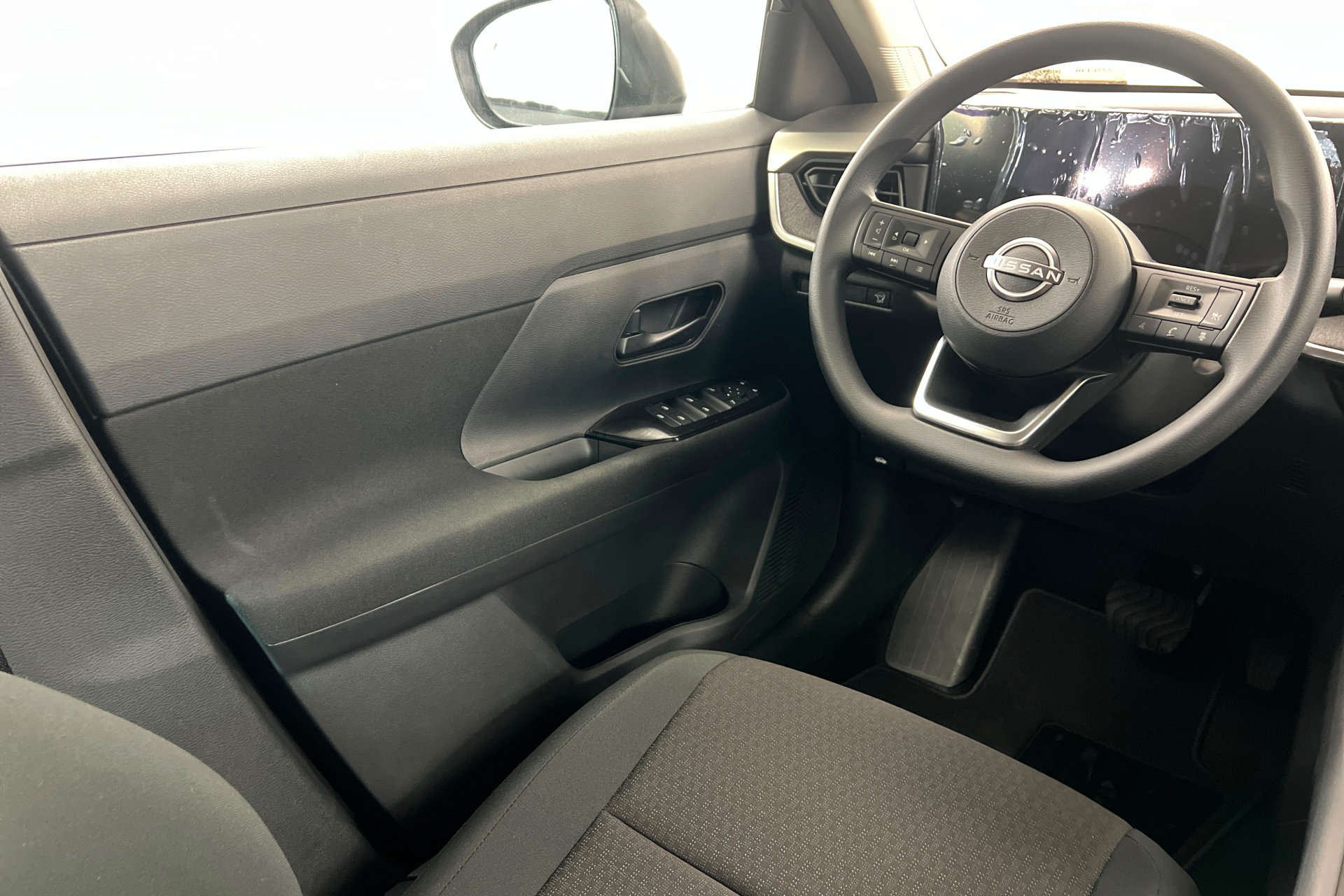New 2026 Nissan Kicks S FWD image 11