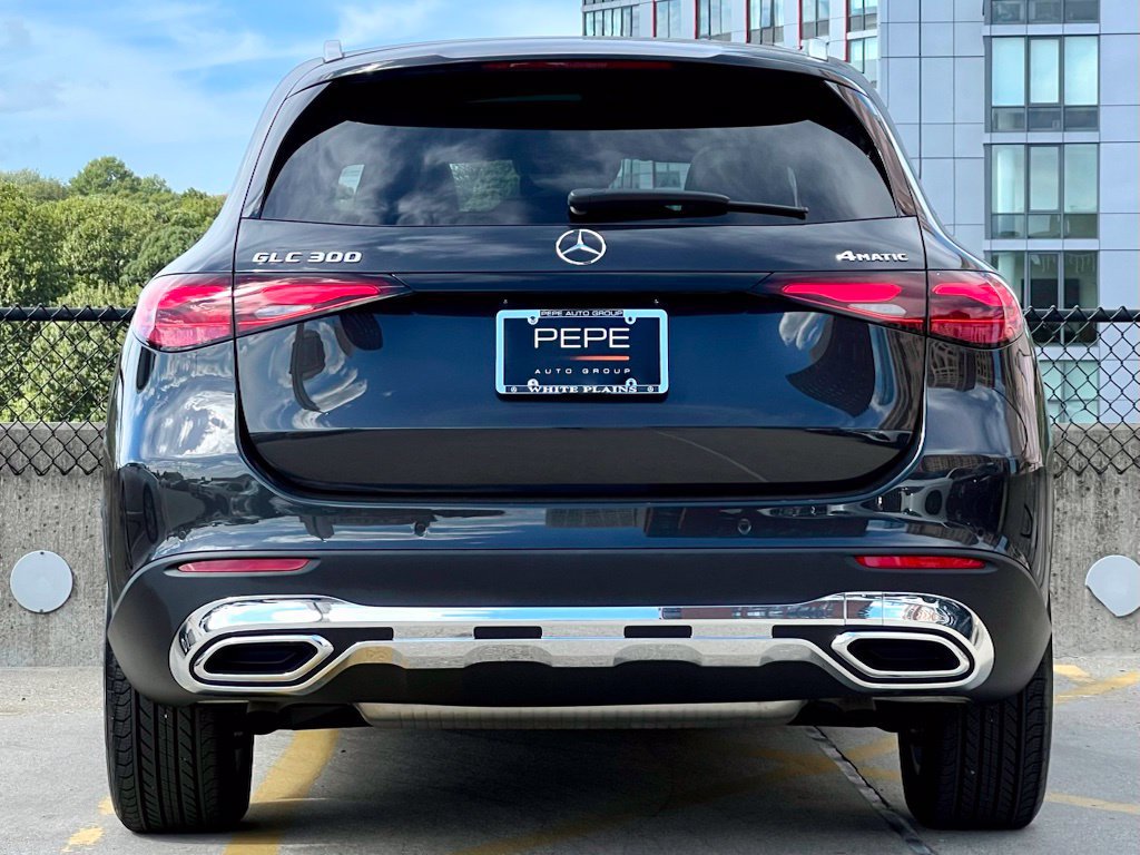 Certified 2026 Mercedes-Benz GLC 300 4MATIC image 5