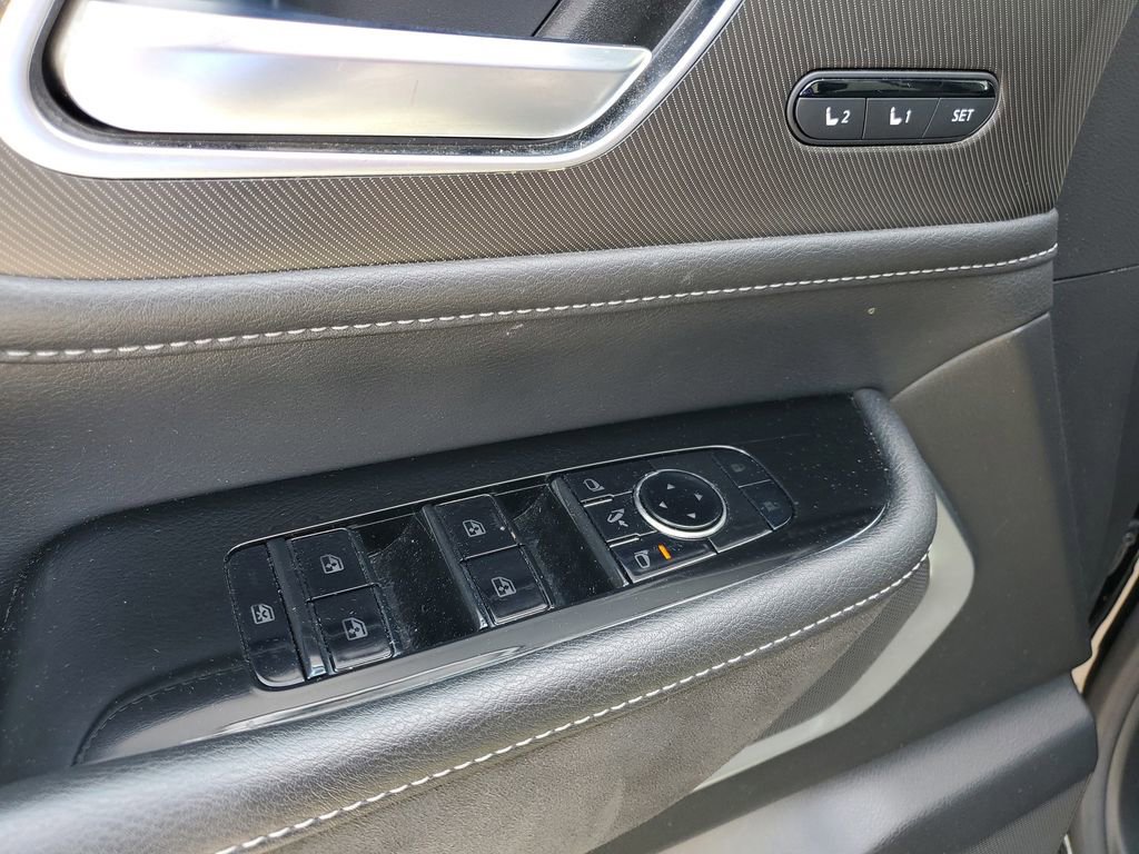 Used 2025 INFINITI QX80 Luxe w/ Exterior Package RWD image 22