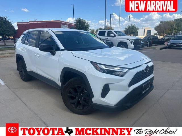 Used 2023 Toyota RAV4 LE FWD image 1