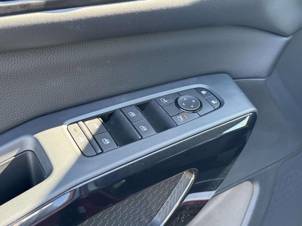 New 2026 Nissan Pathfinder SV AWD/4WD image 30