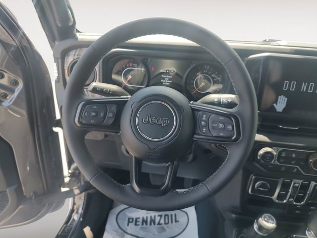 New 2026 Jeep Gladiator Sport AWD/4WD image 12
