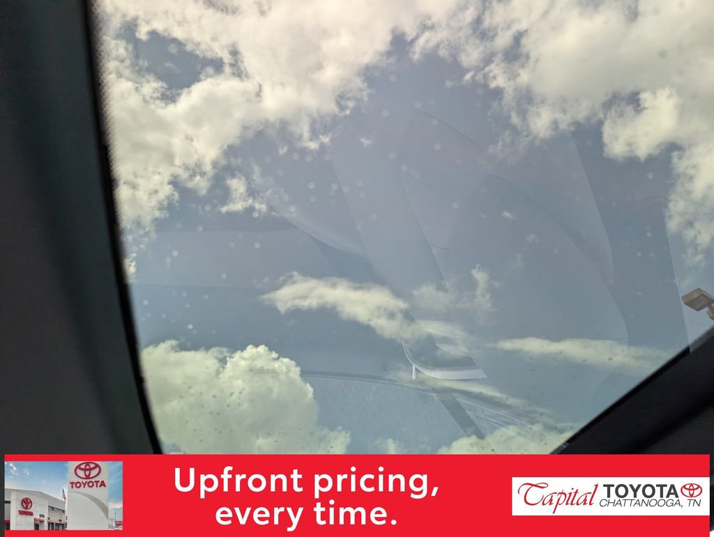 Used 2013 Mercedes-Benz SLK 250 image 20
