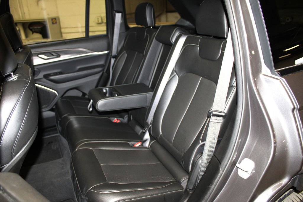 Used 2024 Jeep Grand Cherokee Limited 4xe AWD/4WD image 27