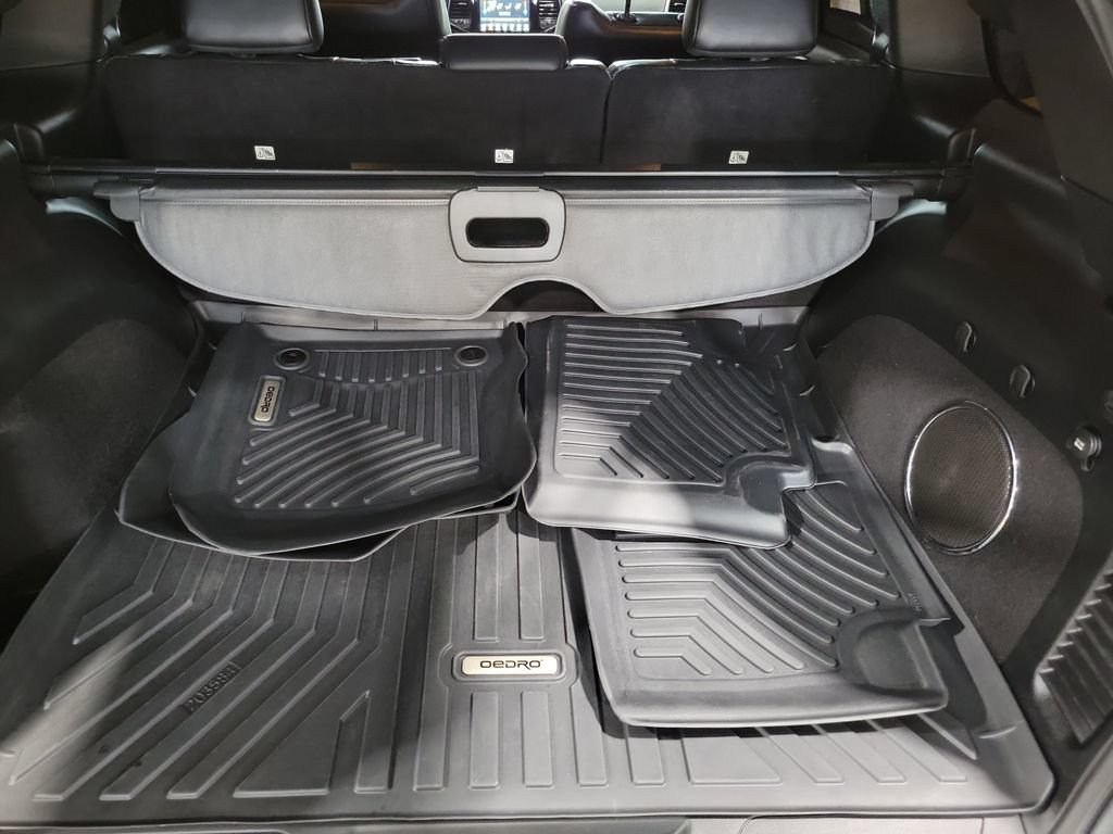 Used 2020 Jeep Grand Cherokee Altitude RWD image 7