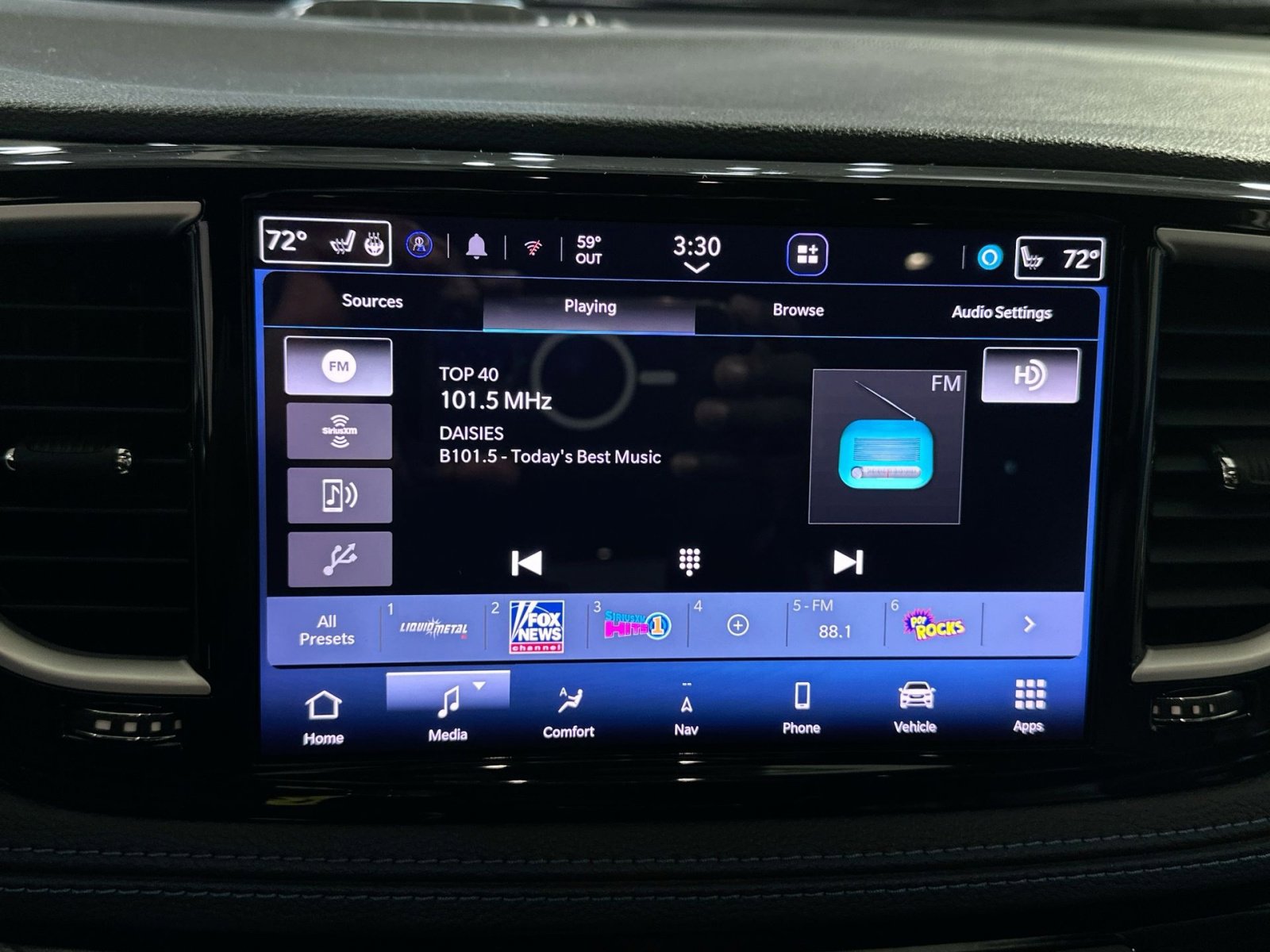 Used 2021 Chrysler Pacifica Touring-L image 21