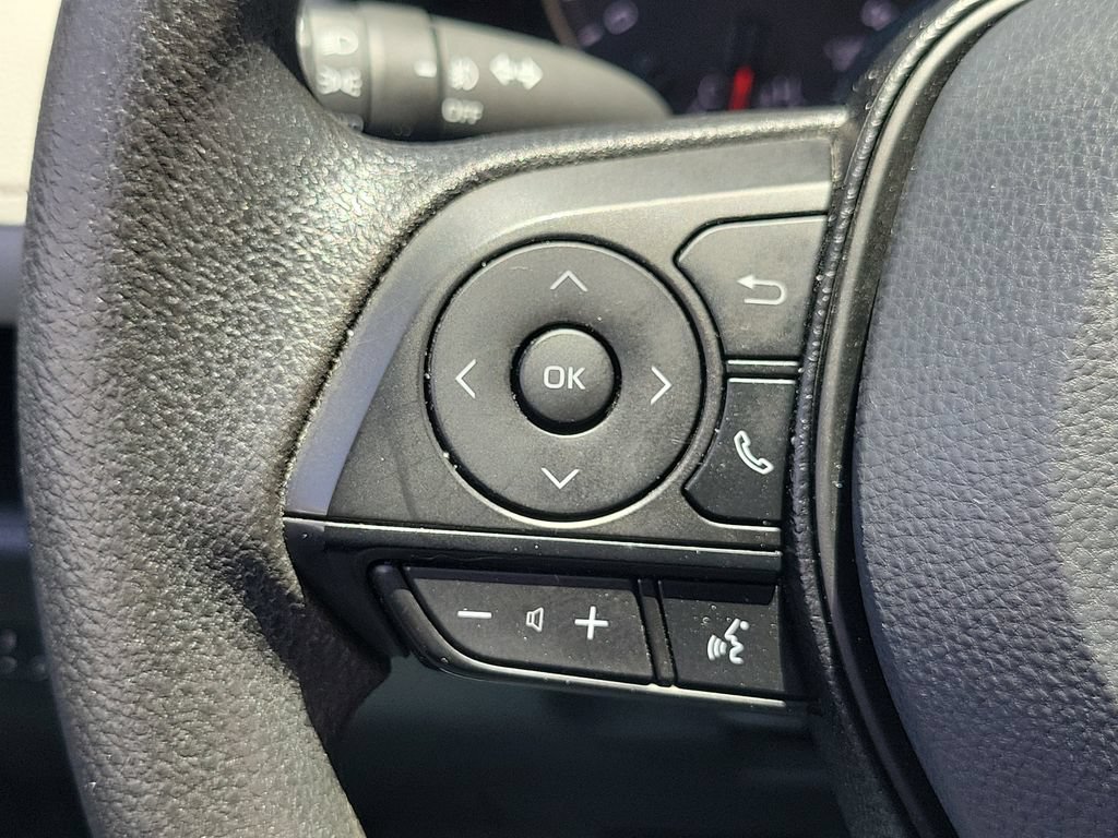 Used 2019 Toyota RAV4 XLE AWD/4WD image 24