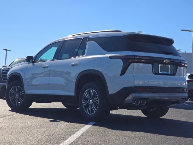 New 2027 Chevrolet Traverse LT w/ Driver Confidence Package FWD image 13