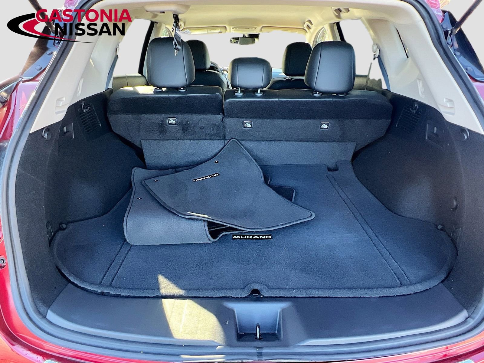 Used 2024 Nissan Murano SV image 35