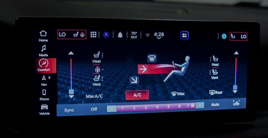 Used 2024 Dodge Hornet R/T Plus AWD/4WD image 26
