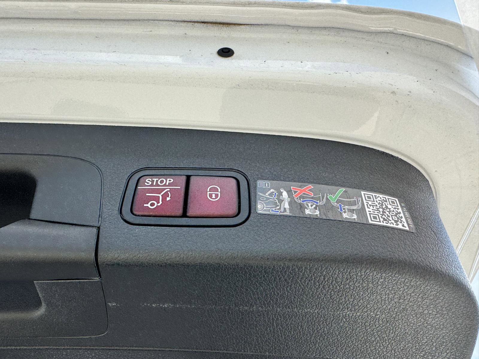 Certified 2026 Mercedes-Benz GLE 350 4MATIC image 25