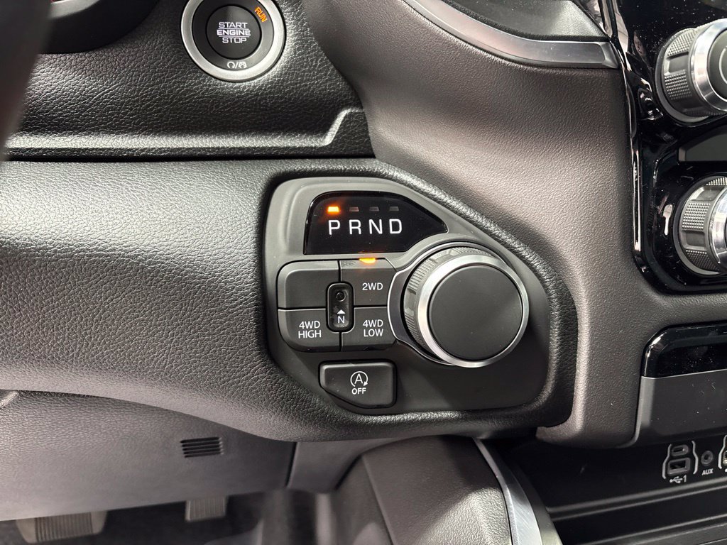 New 2026 RAM 1500 Express AWD/4WD image 16