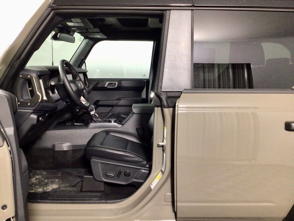 New 2025 Ford Bronco Badlands w/ Sasquatch Package image 17