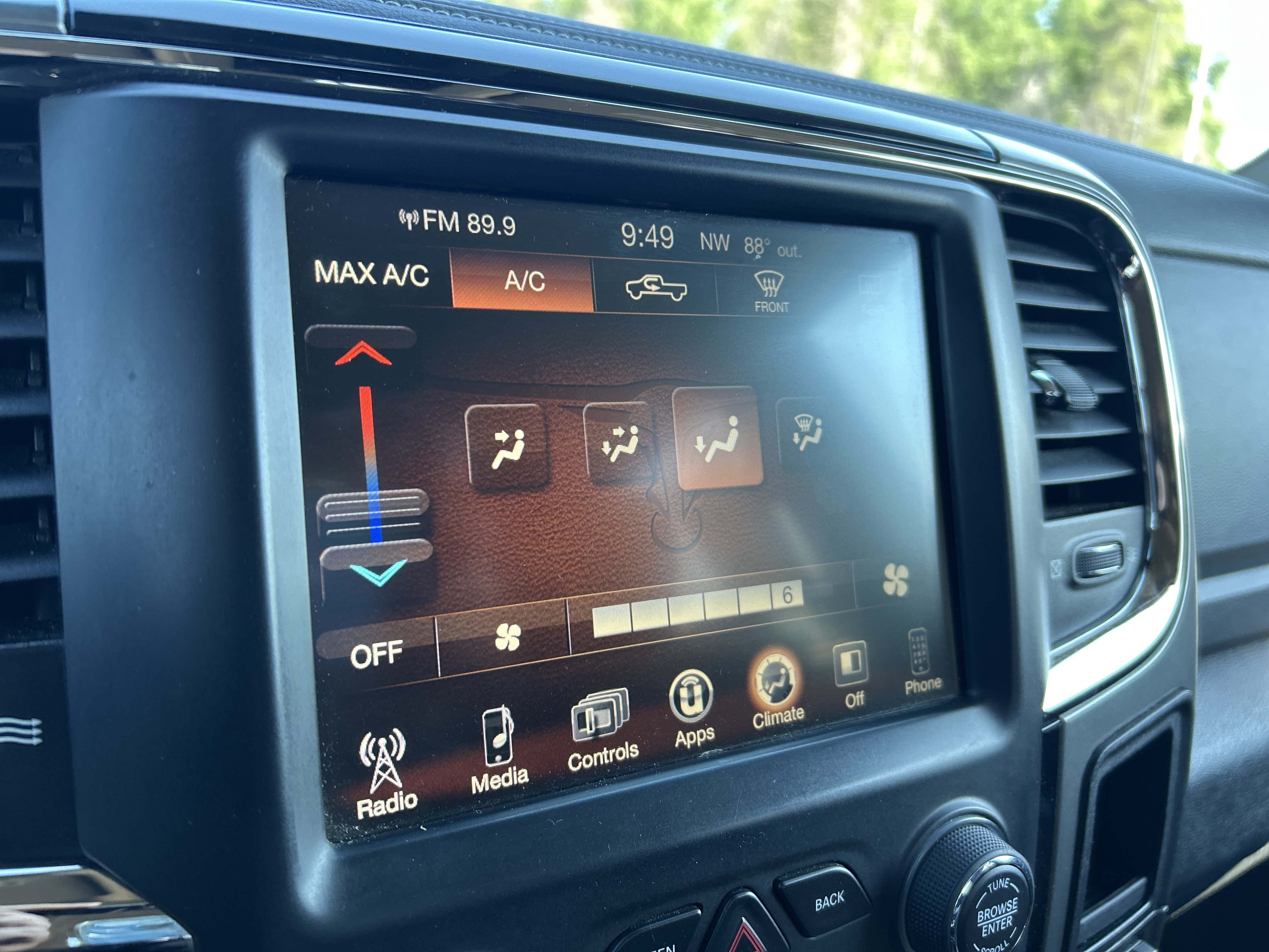 Used 2017 RAM 1500 Sport AWD/4WD image 18