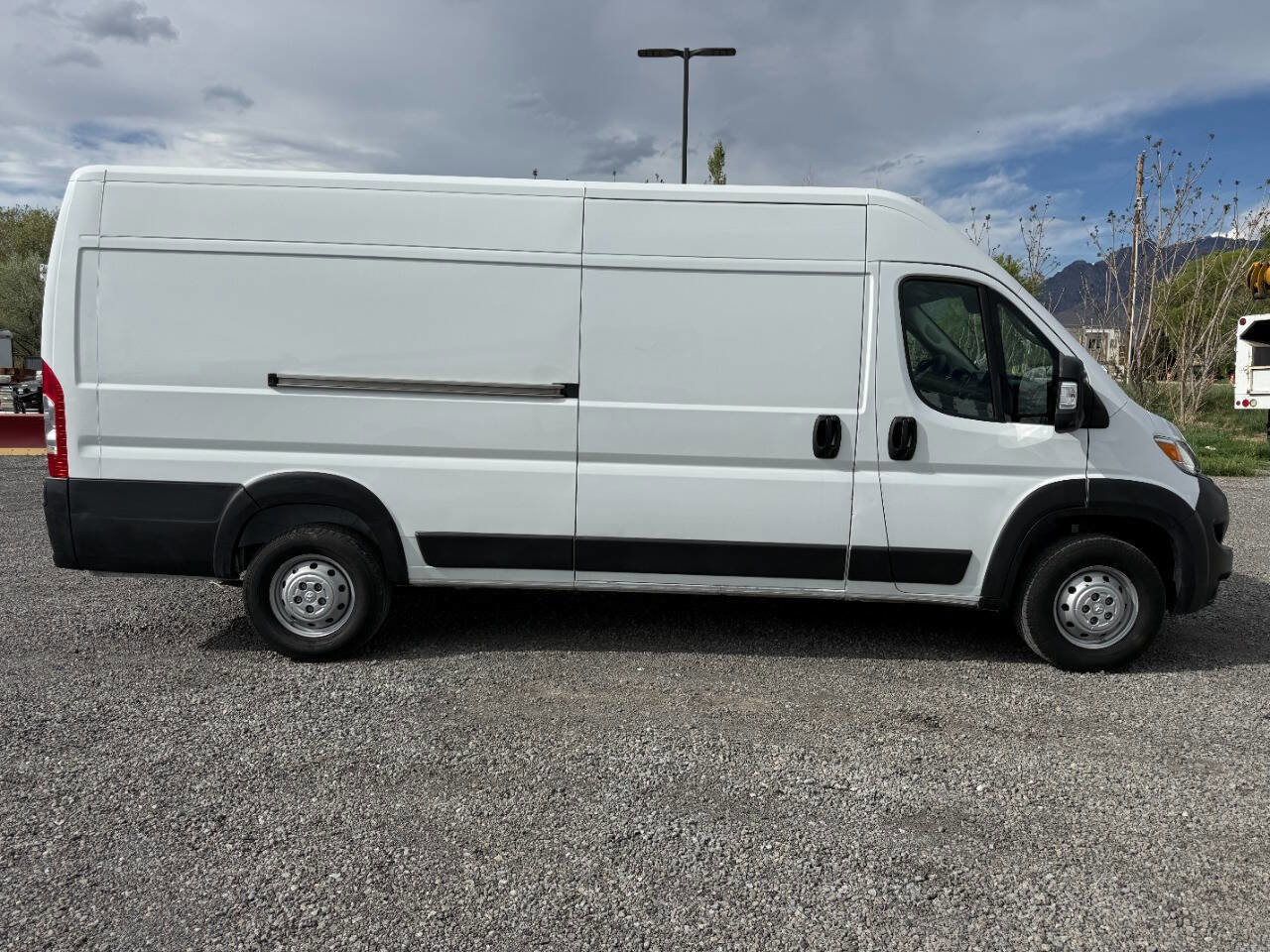 Used 2023 RAM ProMaster 3500 w/ Driver Convenience Group FWD image 2
