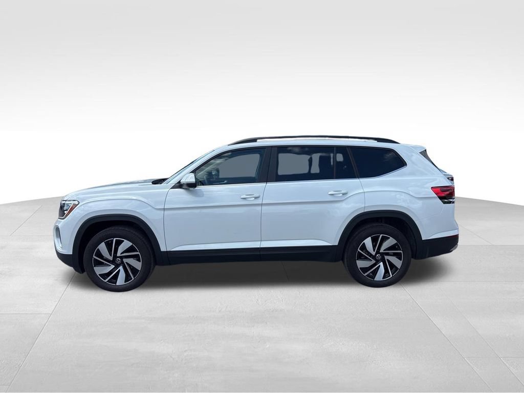 Certified 2026 Volkswagen Atlas SE w/ Panoramic Sunroof Package FWD image 4