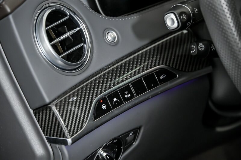 Used 2020 Mercedes-Benz S 63 AMG 4MATIC Sedan image 24