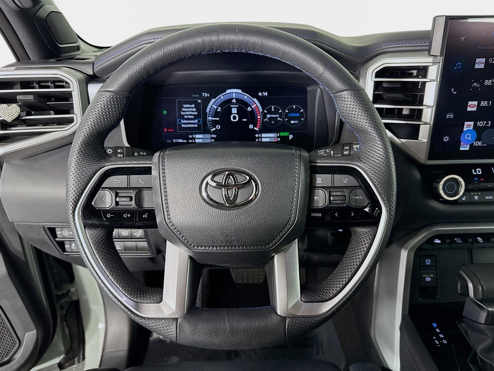 Used 2025 Toyota Sequoia Platinum AWD/4WD image 13