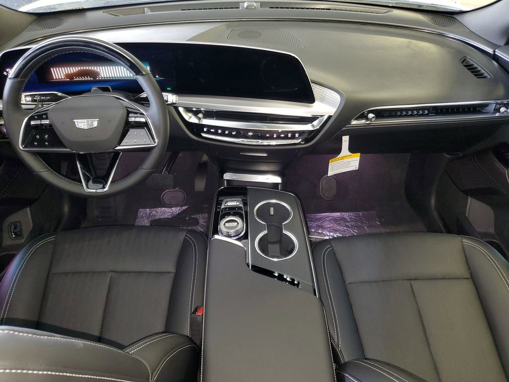 New 2026 Cadillac Lyriq Sport w/ LPO, ONYX Package AWD/4WD image 13