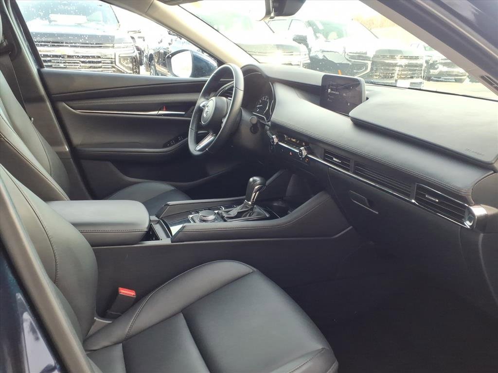 Used 2025 MAZDA MAZDA3 s image 23