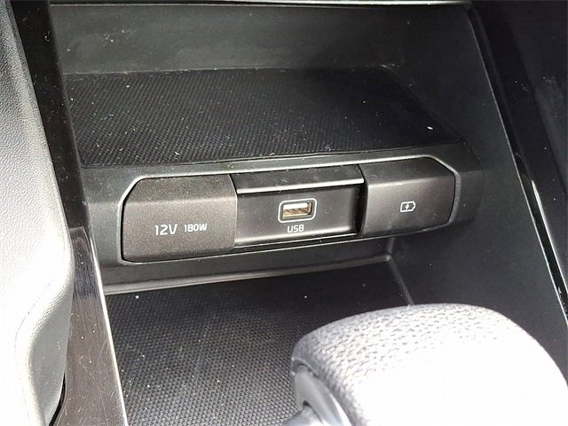 Used 2020 Kia Telluride LX image 24