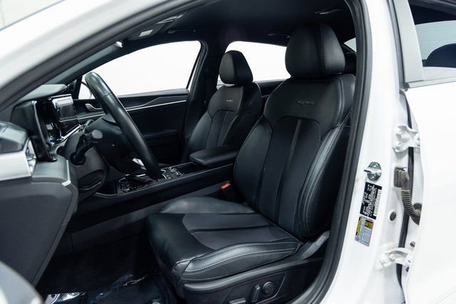 Used 2022 Kia K5 GT-Line image 22