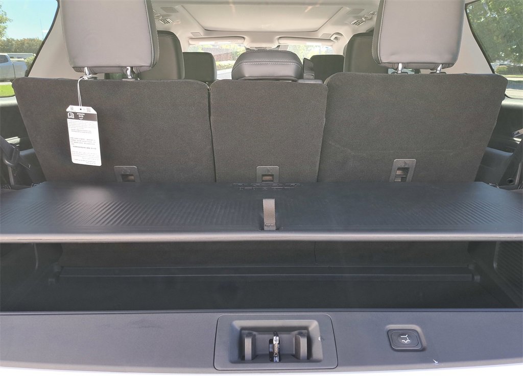 New 2025 Ford Expedition Platinum w/ Driver's Package image 14