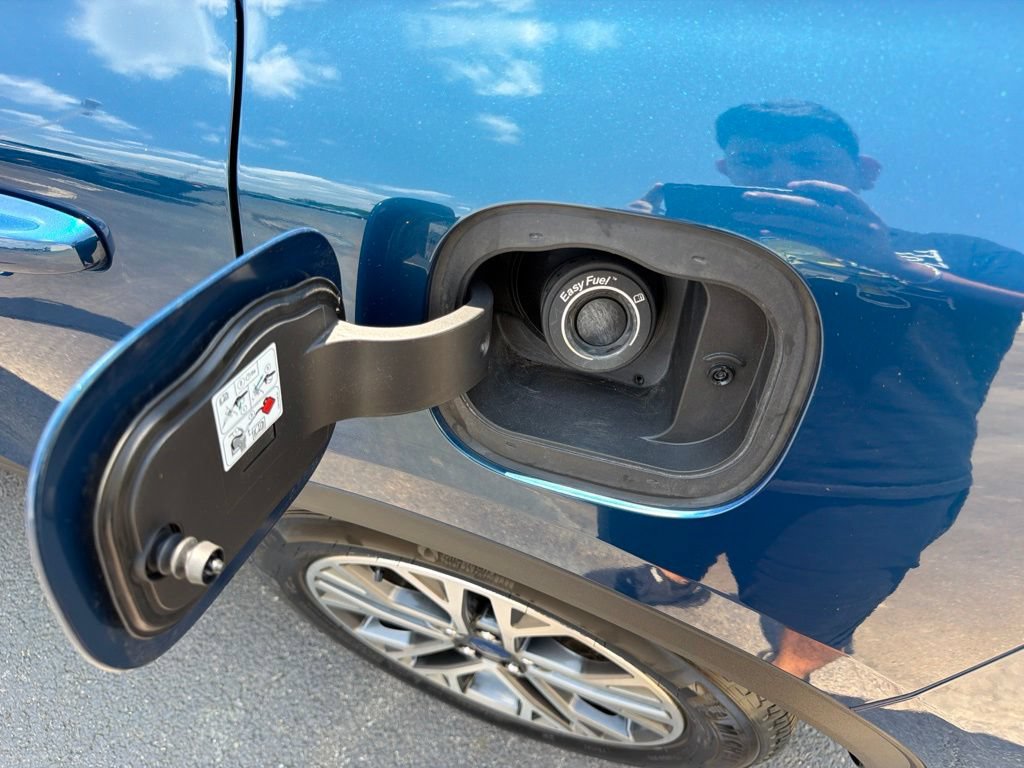 Used 2020 Ford Escape SEL FWD image 51