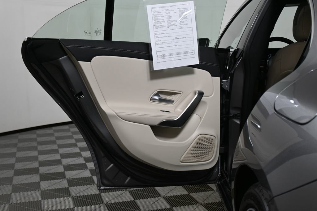 Certified 2026 Mercedes-Benz CLA 250 4MATIC image 31