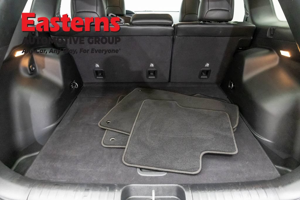 Used 2021 Jeep Cherokee Latitude Plus AWD/4WD image 9