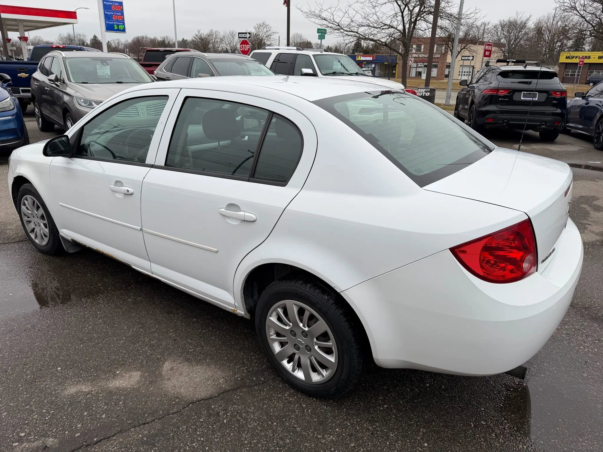 Used 2010 Chevrolet Cobalt LT image 3