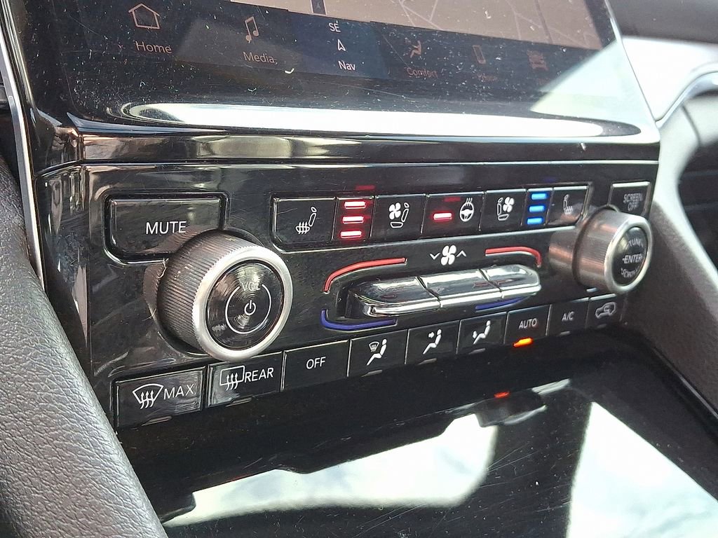 Used 2021 Jeep Grand Cherokee L Overland w/ Advanced Protech Group III image 19